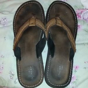 Clarks sandals extremely comfy